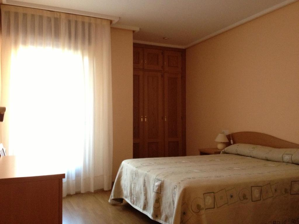 Apartamentos Turisticos Puerta De León Rom bilde